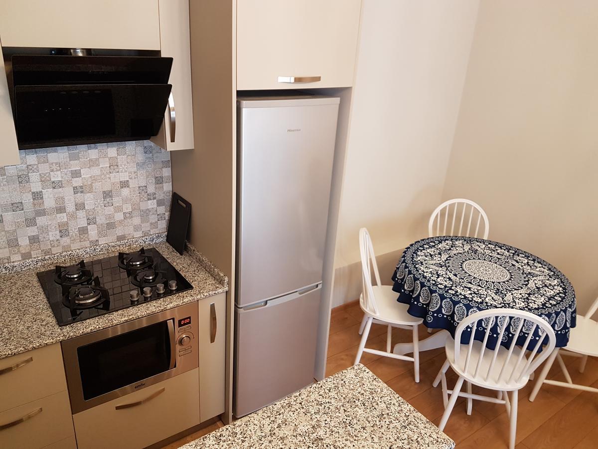 The Starry Night Apartment Батумі Екстер'єр фото